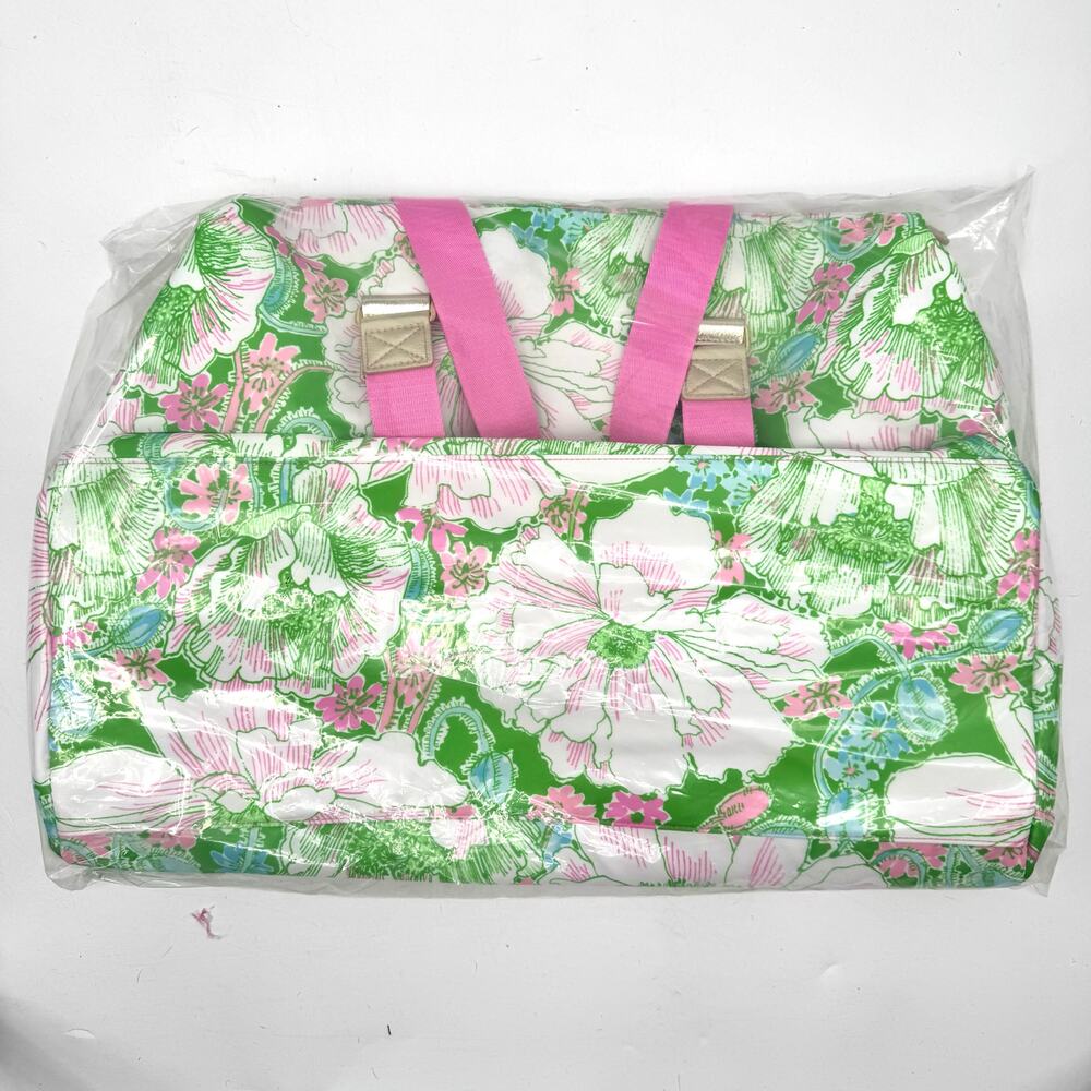 Lilly Pulitzer Weekender Bag Putting Green Poppyland Large Duffle Bag GWP NWT - Picture 5 of 7